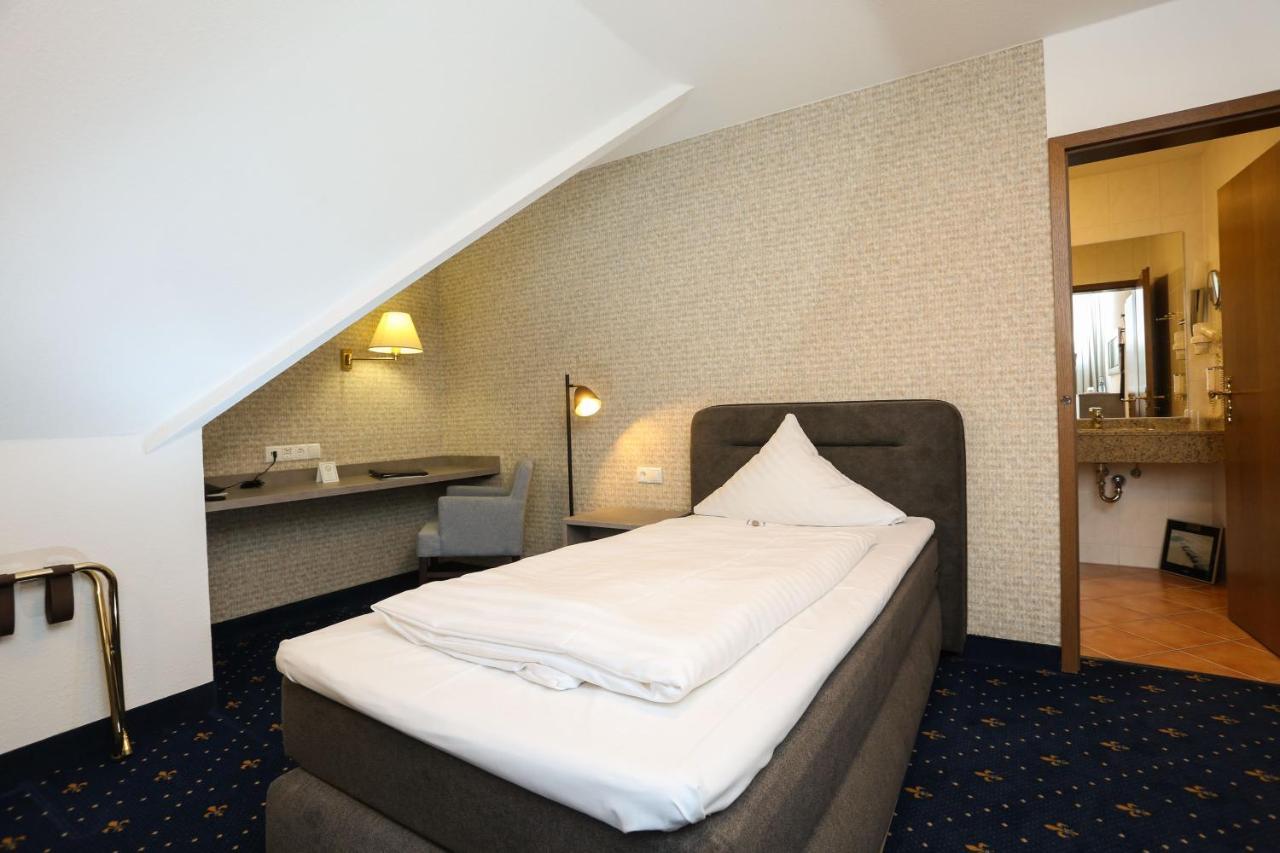 Hotel Zur Linde Kirchlinteln Kültér fotó